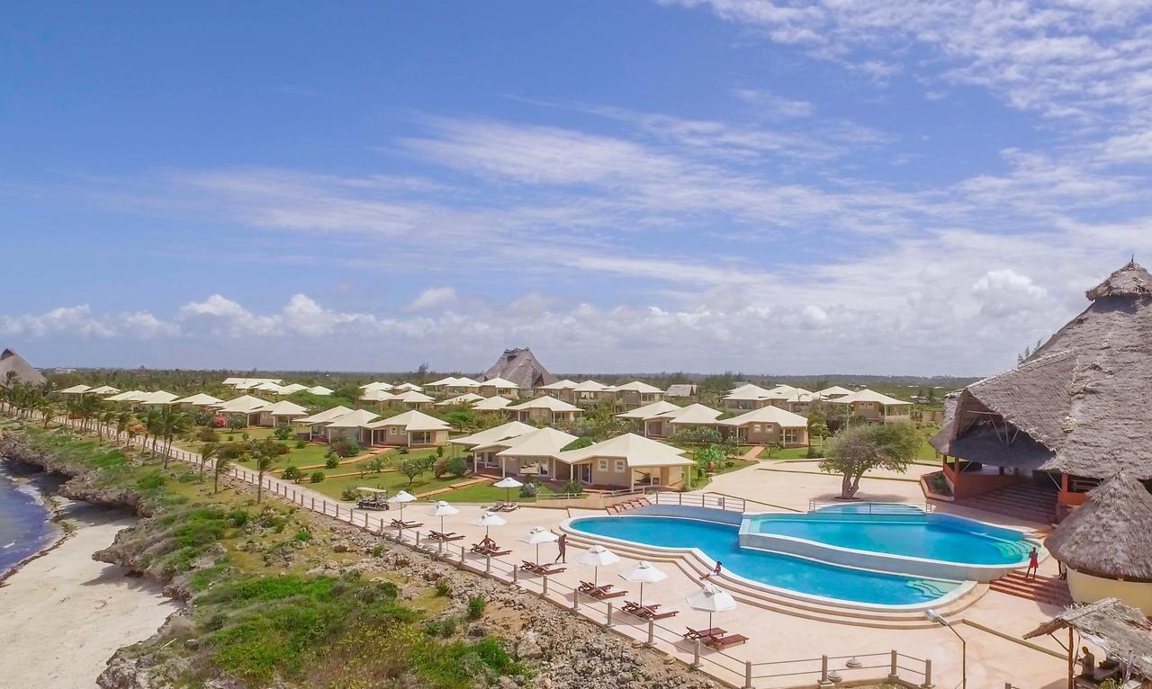 The One Hotel Watamu Bagian luar foto