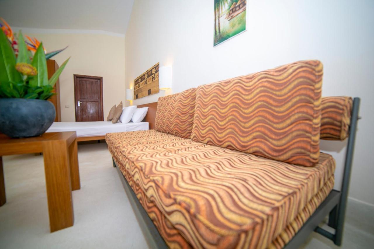 The One Hotel Watamu Bagian luar foto