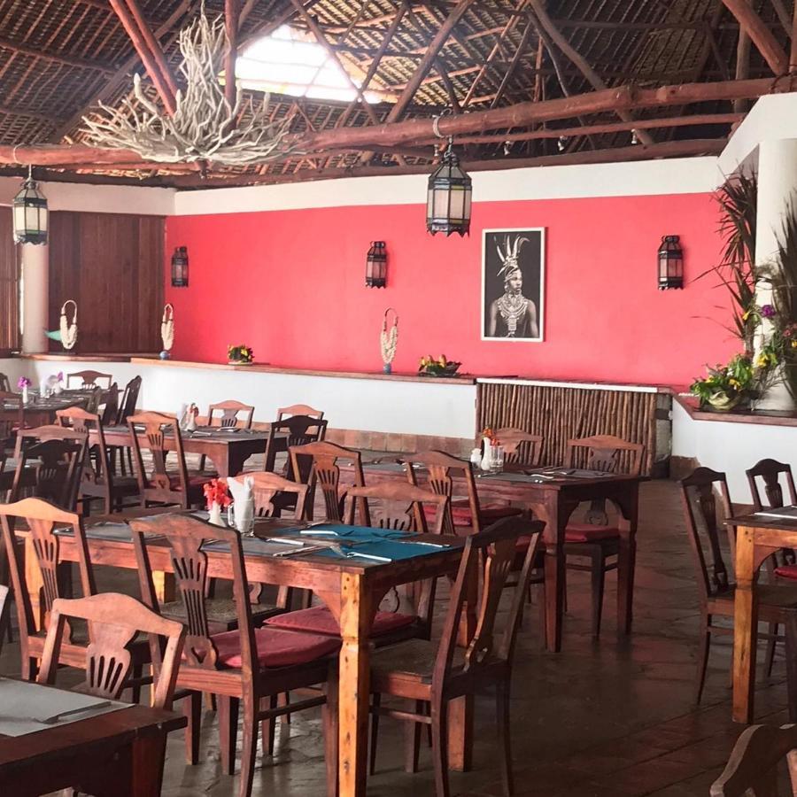The One Hotel Watamu Bagian luar foto